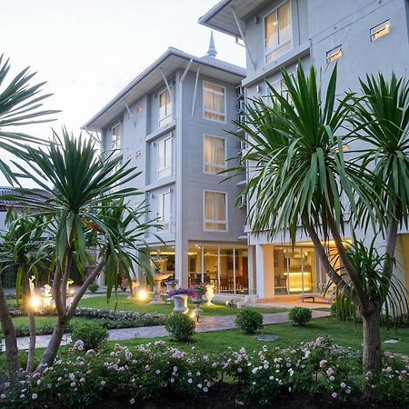 Nantra Chiangmai Riverfront Hotel Chiang Mai Exterior photo